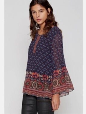 Joie Hakima print bell sleeve boho silk blouse XS Flowy Ruffle